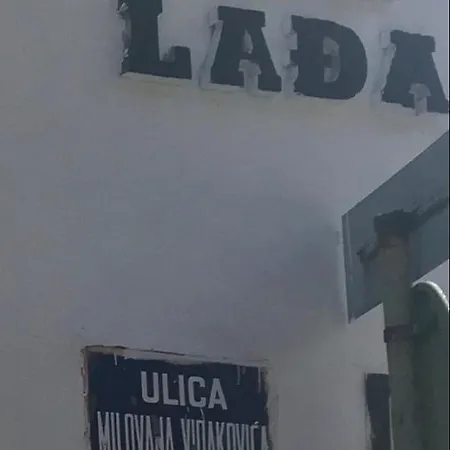 Top * Novi Sad